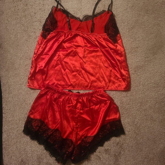 3 piece pajama set - Picture 2 of 4